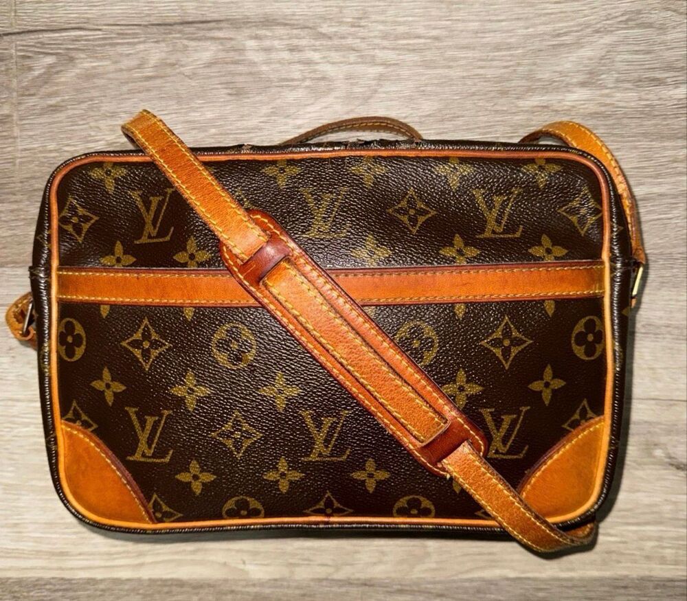 Vintage Louis Vuitton Monogram Trocadero Crossbody Brown Signature Logo Print